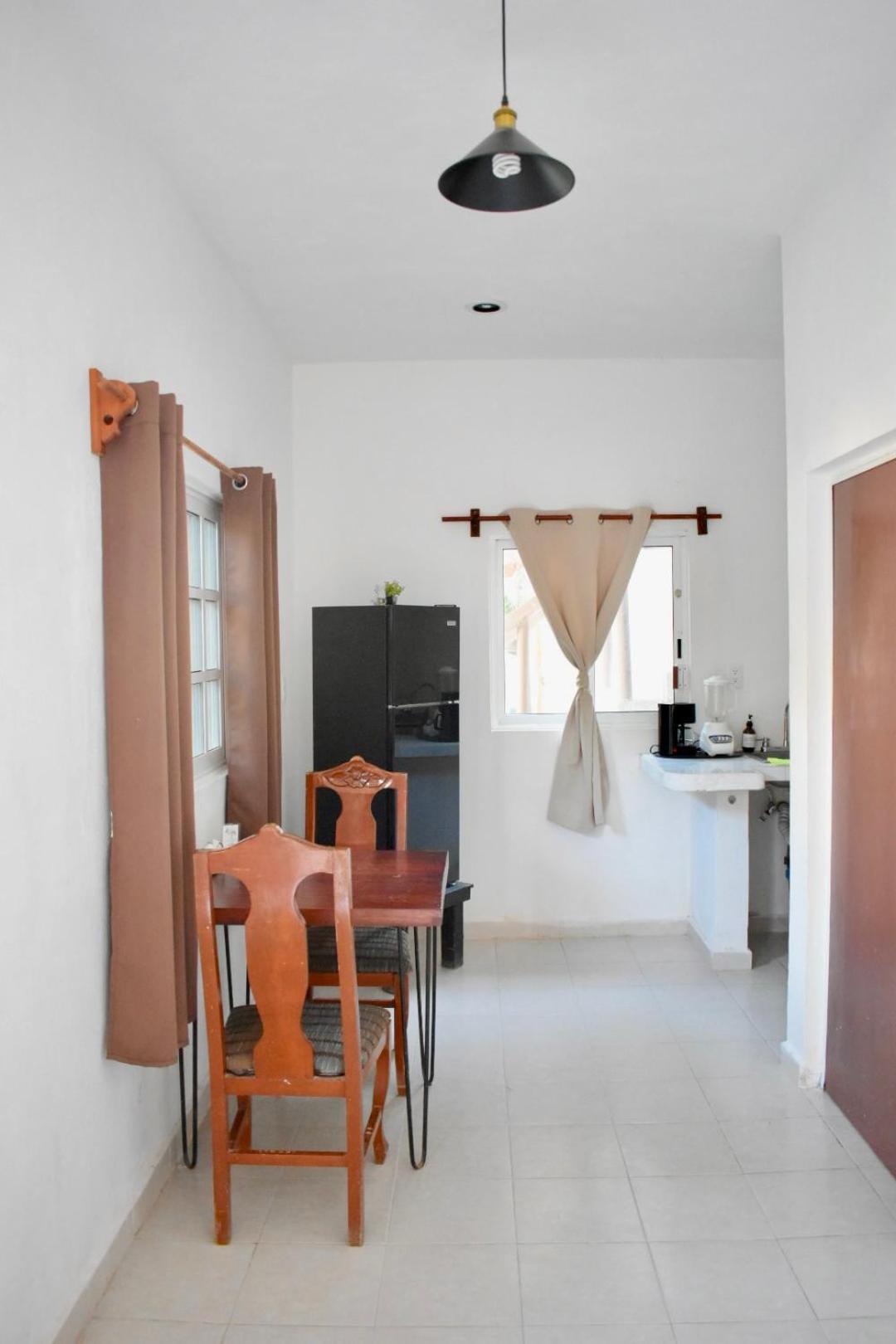 La Casa Del Pescador Holbox Apartment Exterior photo